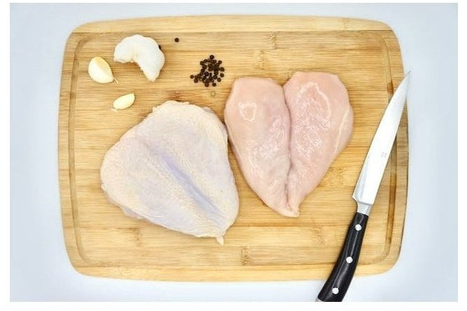 FREE-RANGE JiDORIĀ® BONELESS CHICKEN BREAST