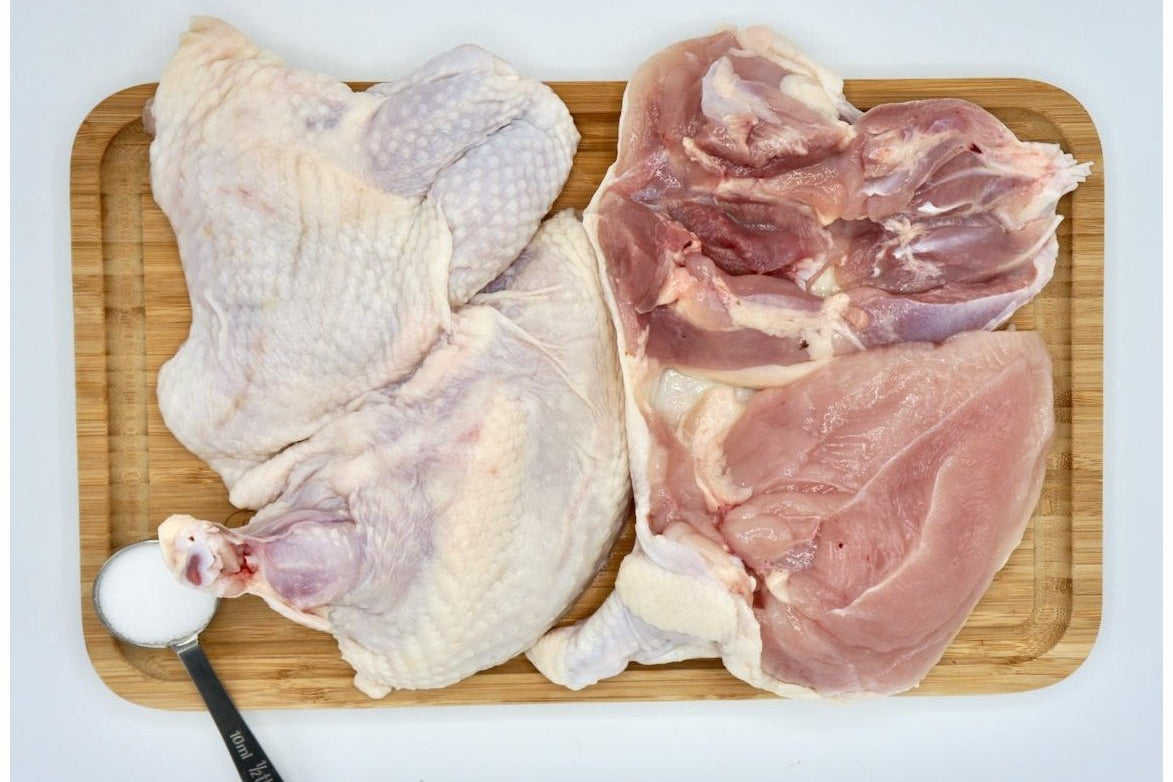 FREE-RANGE JiDORIĀ® BONELESS HALF CHICKENS