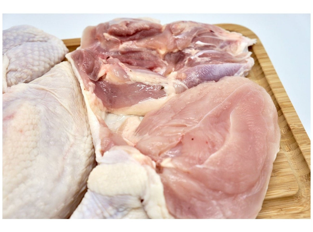 FREE-RANGE JiDORI® BONELESS HALF CHICKENS