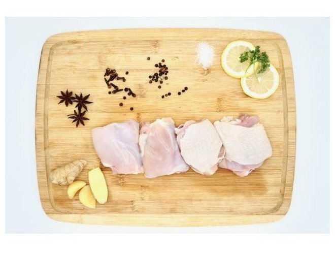 FREE-RANGE JiDORI® WHOLE BONE-IN CHICKEN THIGHS